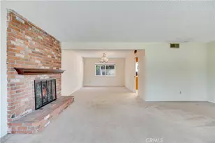 687 Locust St, Corona, CA 92879 - Photo 8