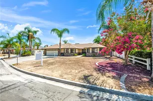 4455 Brighton Ct, Hemet, CA 92544 - Photo 4