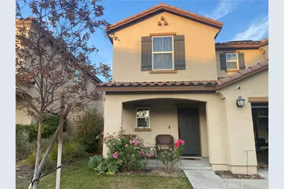 427 Lisbon Place, Santa Paula, CA 93060 - Photo 2