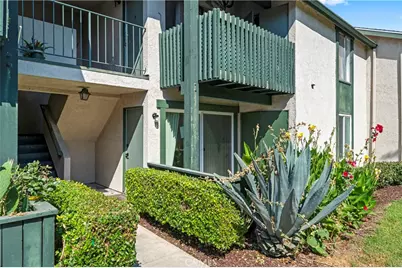 23214 Orange Avenue #7, Lake Forest, CA 92630 - Photo 2
