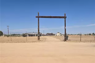 11651 Anza Rd, Apple Valley, CA 92308 - Photo 2