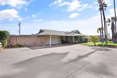 41825 Thornton Avenue, Hemet, CA 92544 - Photo 2