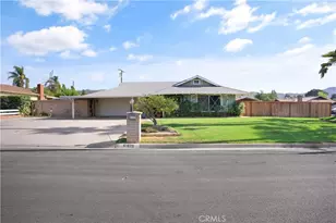 41825 Thornton Ave, Hemet, CA 92544 - Photo 1