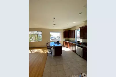 157 153-155 S Laurel Street, Ventura, CA 93001 - Photo 2