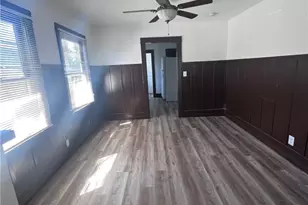 157 153-155 S Laurel St, Ventura, CA 93001 - Photo 16