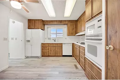 2953 Manzanita Way, Hemet, CA 92545 - Photo 10