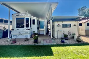 847 Birch Dr, San Jacinto, CA 92583 - Photo 36