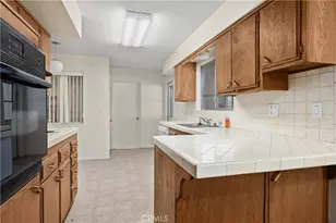 28885 Hope Dr, Menifee, CA 92586 - Photo 12