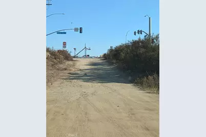 35960 Arendt Lane, Murrieta, CA 92563 - Photo 2