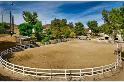 22587 Canyon Lake Drive, Canyon Lake, CA 92587 - Photo 40