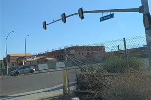 35780 Arendt Ln, Murrieta, CA 92563 - Photo 4