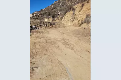 9504 Old Castle Road, Valley Center, CA 92082 - Photo 14