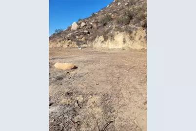 9504 Old Castle Road, Valley Center, CA 92082 - Photo 12