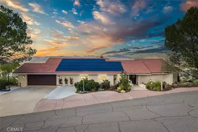 30990 Blackhorse Drive, Canyon Lake, CA 92587 - Photo 2