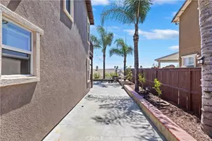 27488 Murrieta Oaks Ave, Murrieta, CA 92562 - Photo 42