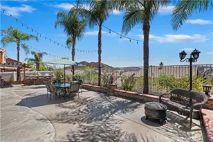 27488 Murrieta Oaks Ave, Murrieta, CA 92562 - Photo 2