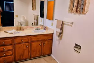 1580 W Whittier Ave, Hemet, CA 92543 - Photo 12