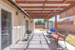 3999 Roxbury Dr, Hemet, CA 92545 - Photo 20