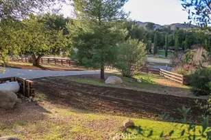 40994 Calle Bandido, Murrieta, CA 92562 - Photo 30