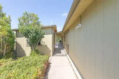 28900 Via La Espalda, Murrieta, CA 92563 - Photo 16
