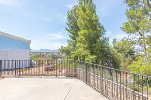 28900 Via La Espalda, Murrieta, CA 92563 - Photo 20