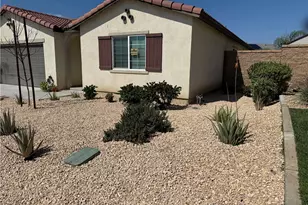 308 Bristolwood Rd, Hemet, CA 92543 - Photo 4