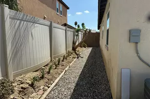 308 Bristolwood Rd, Hemet, CA 92543 - Photo 24