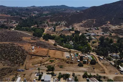 24458 Locust Street, Wildomar, CA 92584 - Photo 6