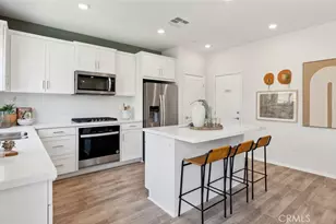 26307 Gentry Ave, Corona, CA 92883 - Photo 4