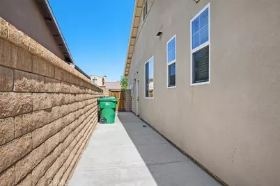 32051 Clear Springs Drive, Winchester, CA 92596 - Photo 40