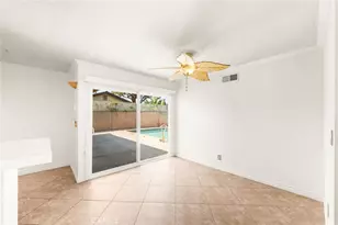 20401 Somerville Ln, Huntington Beach, CA 92646 - Photo 16
