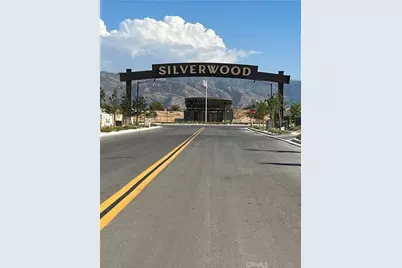 17209 Harpers Ferry, Hesperia, CA 92345 - Photo 2