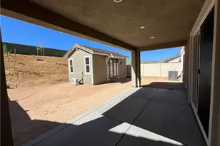 17209 Harpers Ferry, Hesperia, CA 92345 - Photo 24