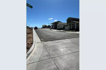 17209 Harpers Ferry, Hesperia, CA 92345 - Photo 32