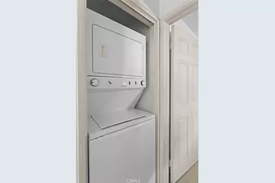 3918 W 118th Place #8, Hawthorne, CA 90250 - Photo 10