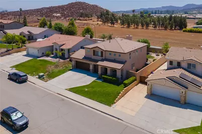 26149 Sierra Sky Street, Menifee, CA 92584 - Photo 32