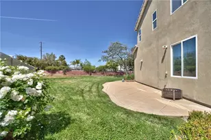 39883 S Creek Cir, Murrieta, CA 92563 - Photo 32