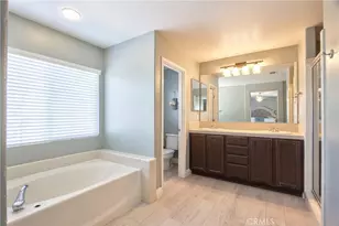 39883 S Creek Cir, Murrieta, CA 92563 - Photo 22