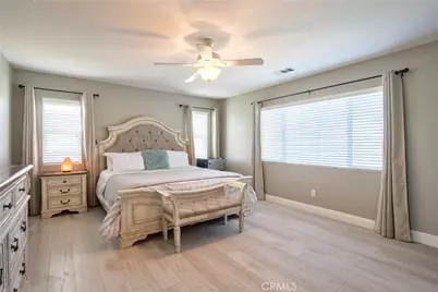 39883 S Creek Circle, Murrieta, CA 92563 - Photo 18