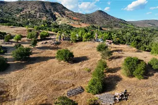 22735 Carancho Rd, Temecula, CA 92590 - Photo 8