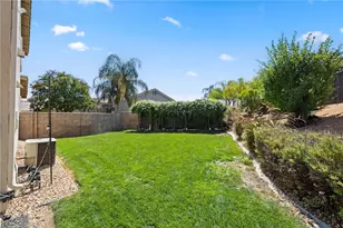 25004 Crestpeak Ct, Menifee, CA 92584 - Photo 58