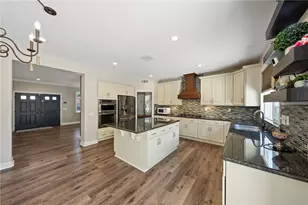 25004 Crestpeak Ct, Menifee, CA 92584 - Photo 18