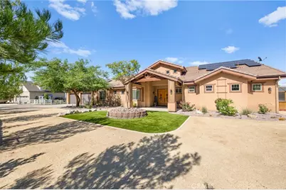 42900 Ivy Street, Murrieta, CA 92562 - Photo 2