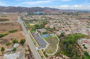 28833 Barn Swallow Way, Murrieta, CA 92563 - Photo 34