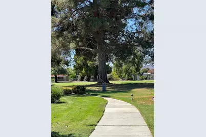 1229 Seven Hills Dr, Hemet, CA 92545 - Photo 40