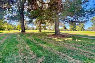 1229 Seven Hills Dr, Hemet, CA 92545 - Photo 42