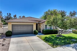 31579 McCartney Dr, Winchester, CA 92596 - Photo 2
