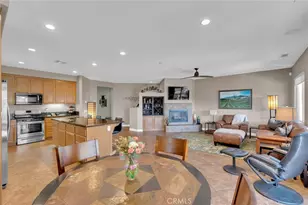 31579 McCartney Dr, Winchester, CA 92596 - Photo 4