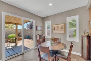 31579 McCartney Dr, Winchester, CA 92596 - Photo 10