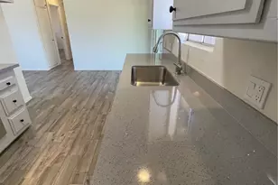 1115 S Thompson St, Hemet, CA 92543 - Photo 8